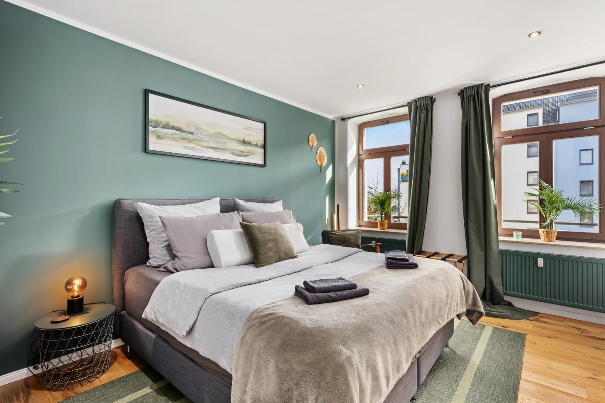 Edler Wohnraum Schlossteich-Suite 3 Sz Mit Zwei Balkonen, Kaffeevollautomat, Kamin, Klima, Lift & Zwei Parkplaetzen Chemnitz Exterior foto